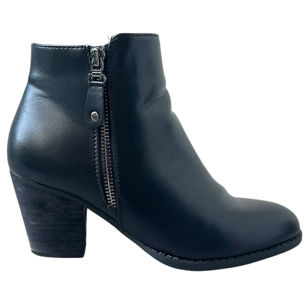 Elegant Black Ankle Booties